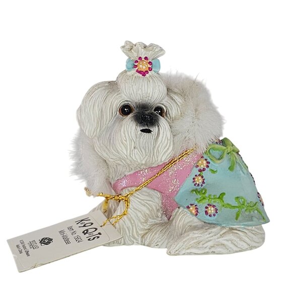 Rare Westland Mini Maltese Figurine Giftware Dog Wearing Outfit K9 QTs 2006 - Picture 1 of 10